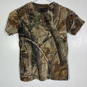 Ranger. Camoflauge T-Shirt. Boys Size Small. Excellent condition!